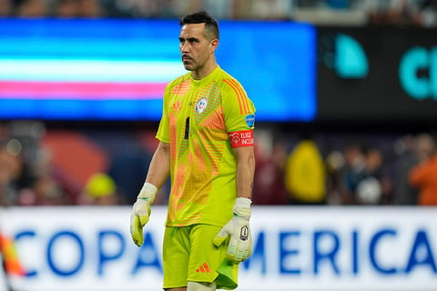 Chile's goalkeeper Claudio Bravo